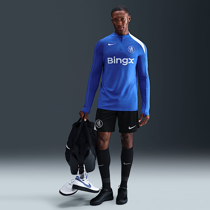 Chelsea FC 2026/27 Stadium Goalkeeper Older Kids' Nike Dri-FIT